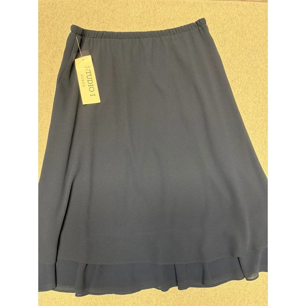NWT Studio I Women Navy Blue 2 Piece Skirt Set Embroidered Flutter Sleeve 14W‎